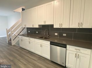 307 Sussex Dr, Lindenwold, NJ 08021