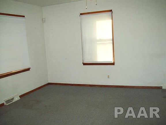 3rd image of 2125 W Ann St