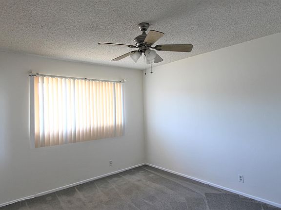 5th image of 212 W Center St APT 6