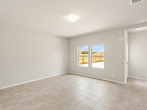 5th image of 13507 Eden Park