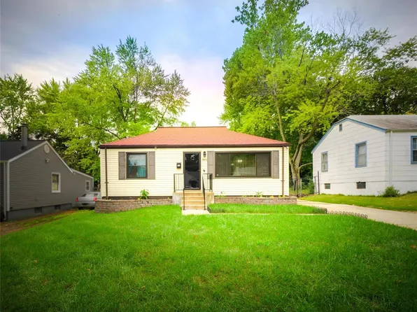 7832 Bloom Dr, Saint Louis, MO 63133