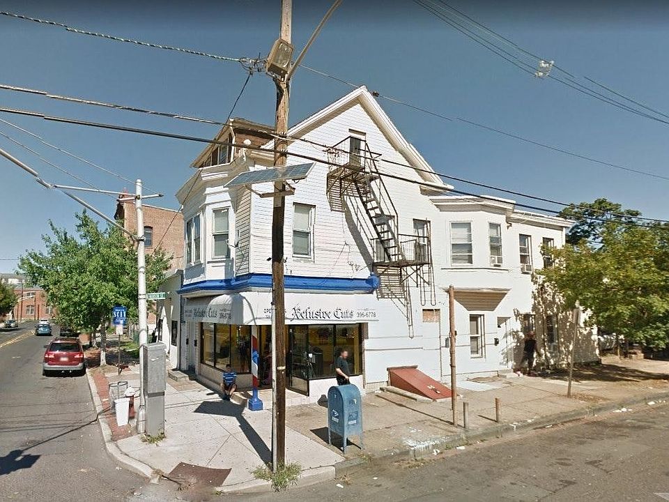 1st image of 726 S Clinton Ave APT 3