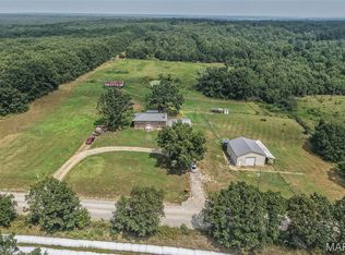 24541 Keepsake Rd, Stoutland, MO 65567