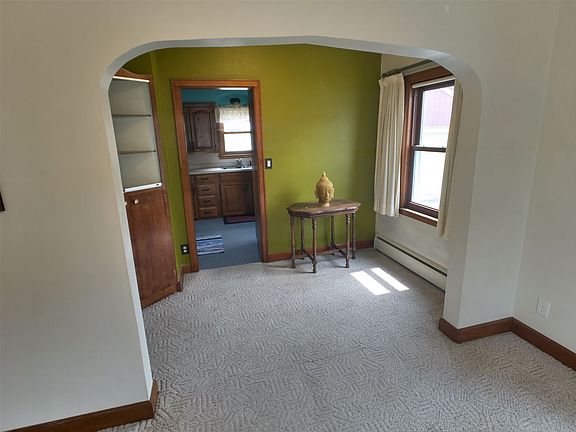 4th image of 317 N 9th Ave