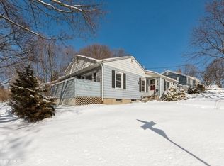 916 S 6th Ave, St Charles, IL 60174