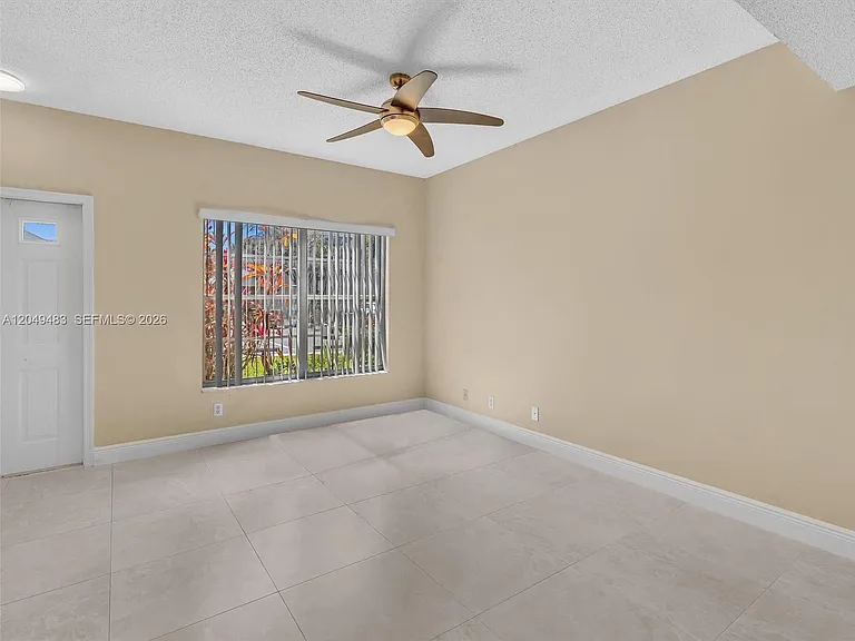 60 Key West Ct #60 — Photo 8