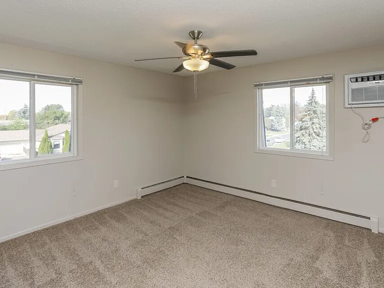 MV Apartments — Photo 44