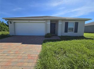 531 David Cir, Labelle, FL 33935