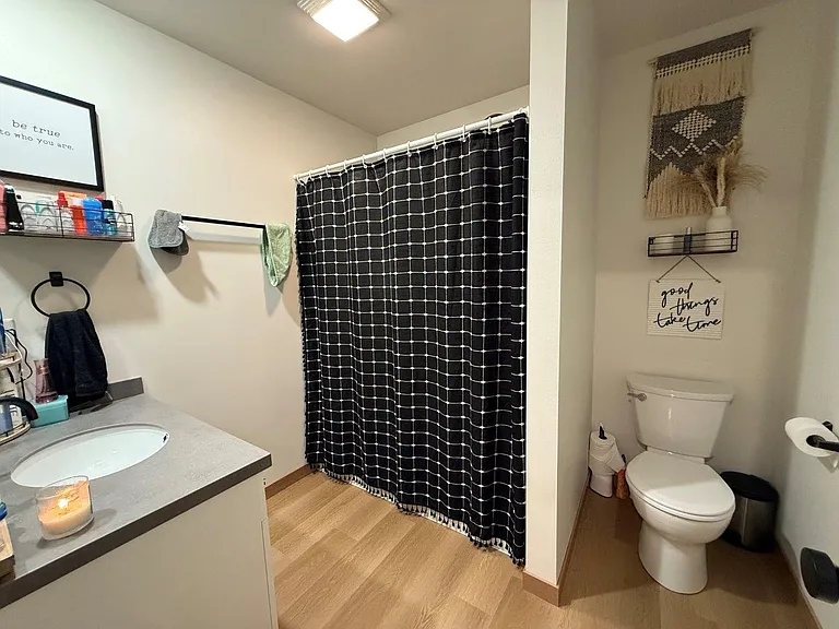 Archer Flats — Photo 16