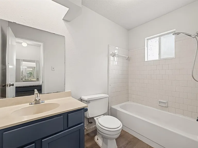 7523 La Place Dr — Photo 31