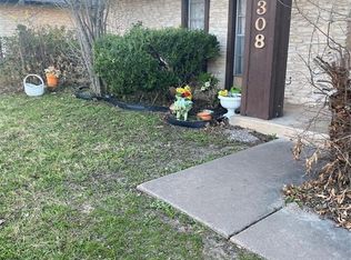 7308 Glenhill Rd, Austin, TX 78752