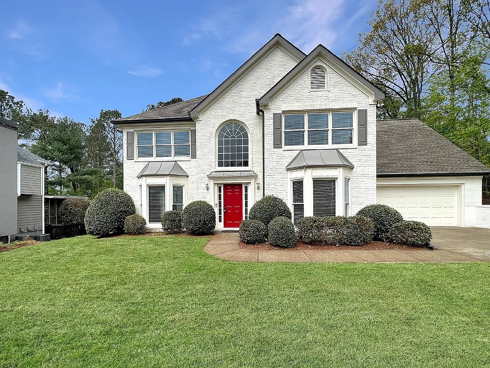 12560 Crabapple Chase Dr