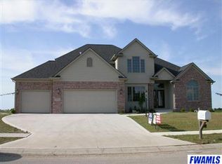 13610 Ridgecrest Xing, Fort Wayne, IN 46804