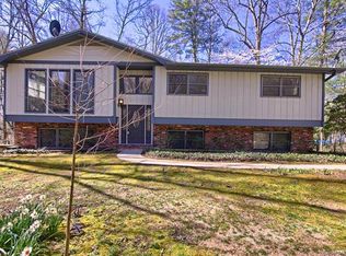 215 Fallen Timber Rd #4, Hendersonville, NC 28791