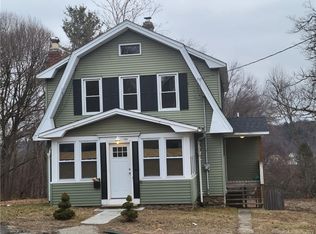 160 Colonial Ave, Waterbury, CT 06704