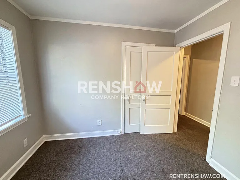 502 E Dison Ave — Photo 12