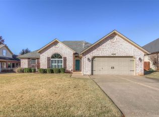 2004 S Butternut Ave, Broken Arrow, OK 74012