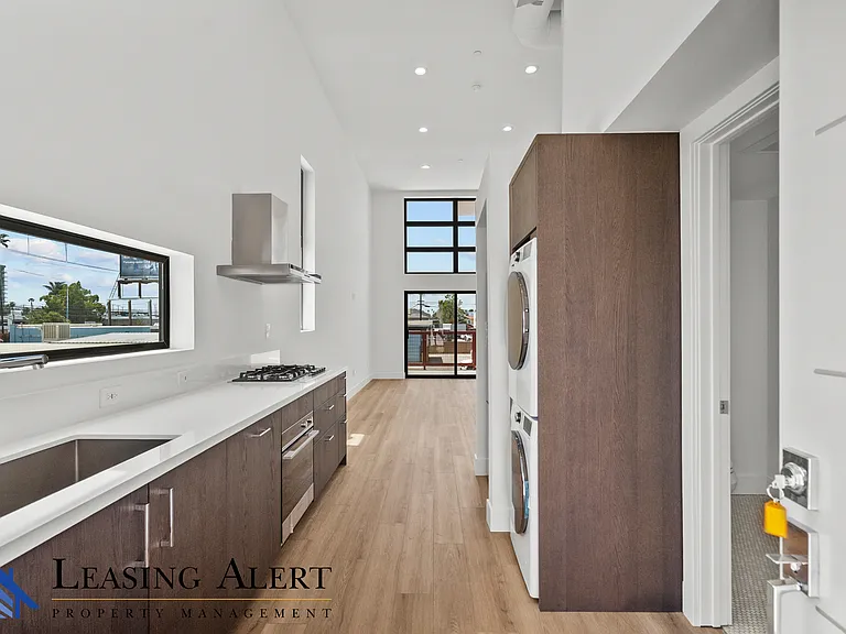 5617 Klump Ave #201 — Photo 3