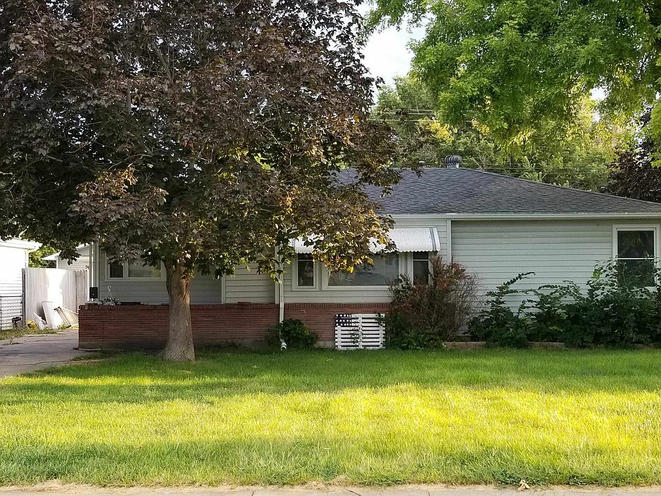 1st image of 1309 Burlington Blvd