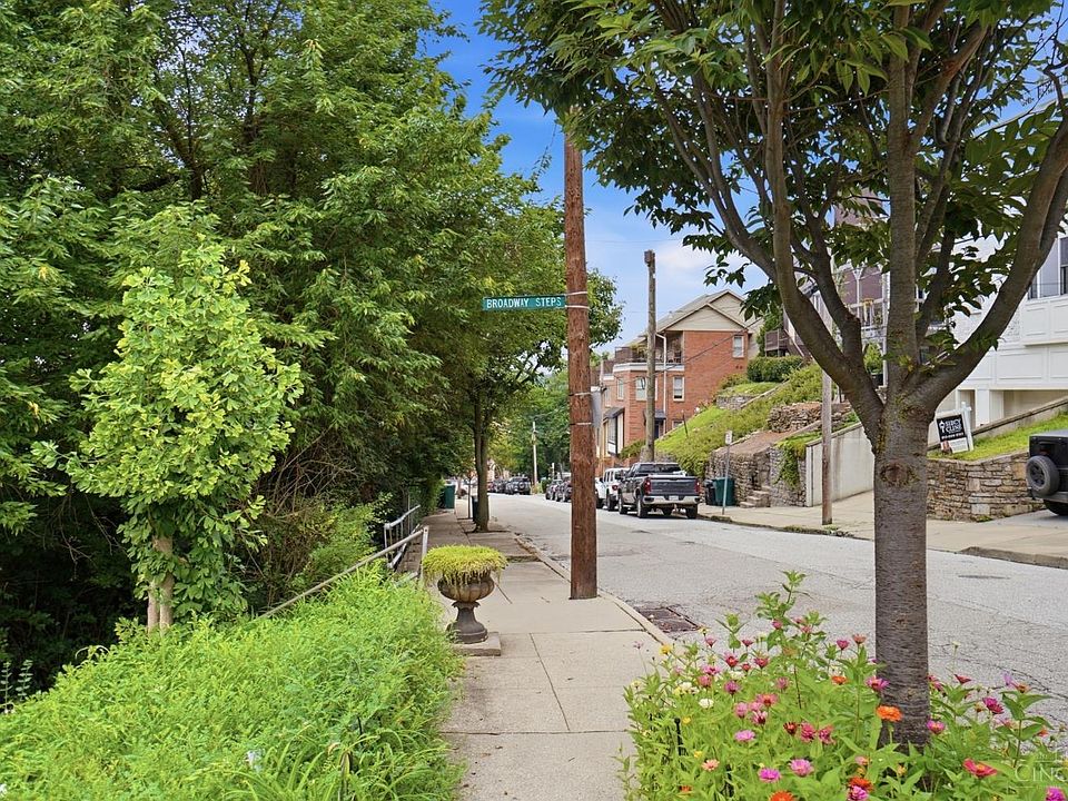 1st image of 333 Boal St