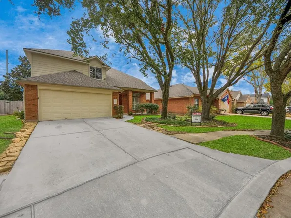 32418 Summer Park Lane, Conroe, TX 77385