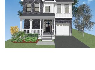 25 Home St, Metuchen, NJ 08840
