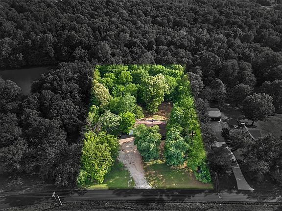 3rd image of 6190 Millers Mill Rd