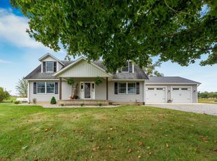 7167 17th Rd, Argos, IN 46501