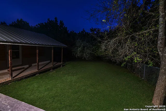 445 Scenic Hills Dr — Photo 23