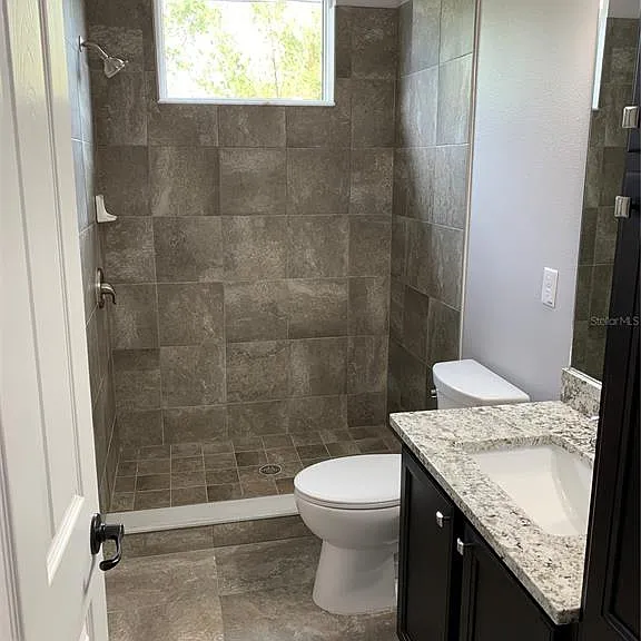 512 Frances St — Photo 13