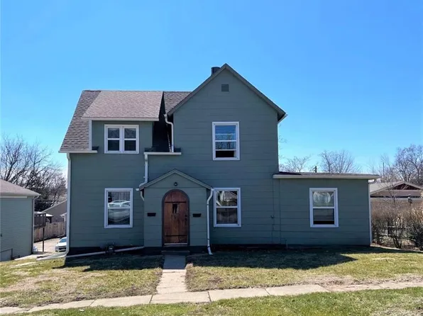 512 E 4th St, Maryville, MO 64468