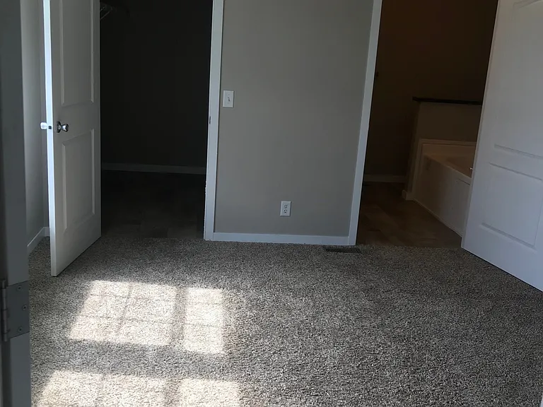 Southridge Estates — Photo 14