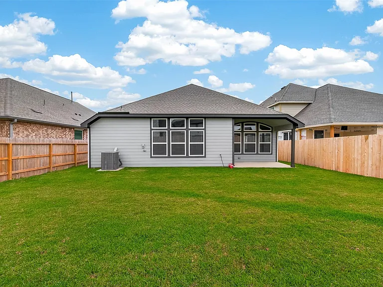 6123 Severson Lake Ct — Photo 41