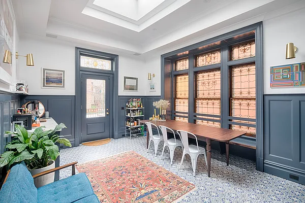 Rented by Douglas Elliman | media 20