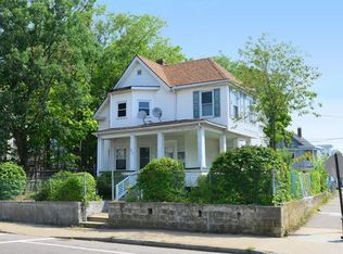 806 Warren Ave, Brockton, MA 02301