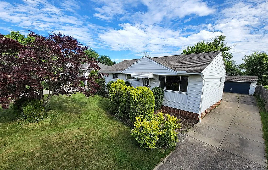 11389 Gabriella Dr photo 1