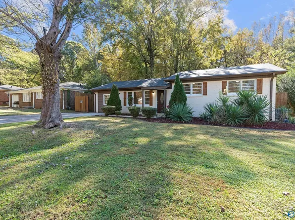 4710 Lumary Dr NW, Huntsville, AL 35810