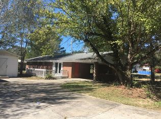 1604 Meadowlark Dr NE, Dalton, GA 30721