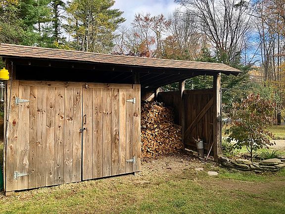 Potters Shed/Wood Shed