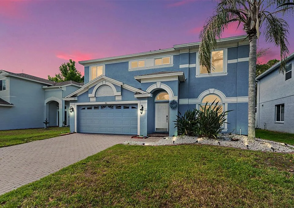 380 Rosalind Ln