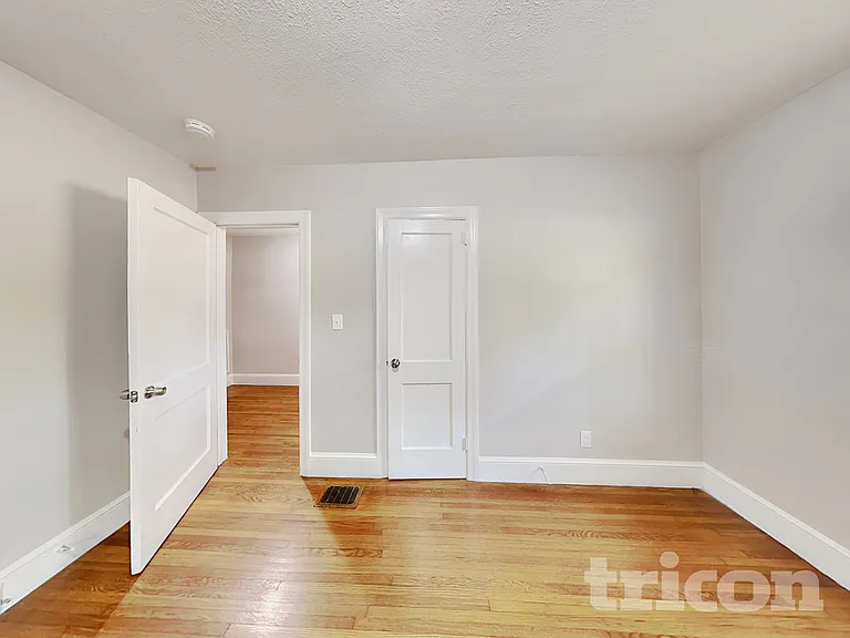 3115 Shenandoah Ave — Photo 10