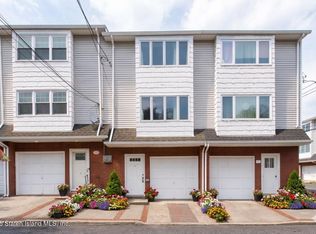 63 Avon Ln, Staten Island, NY 10314