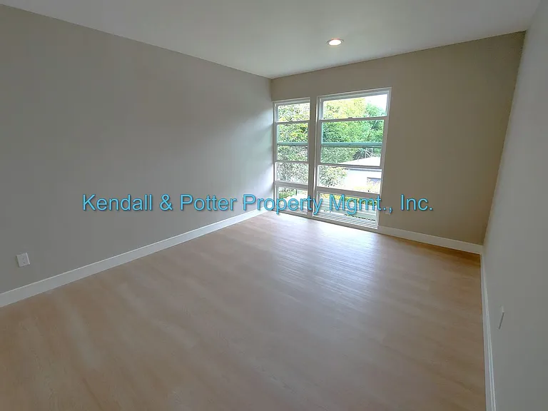 56-98 Seacliff Dr — Photo 17