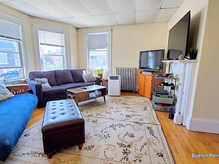 757 Somerville Ave #1 — Photo 1