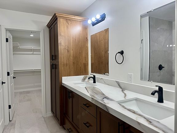 4th image of 12672 E 51st St