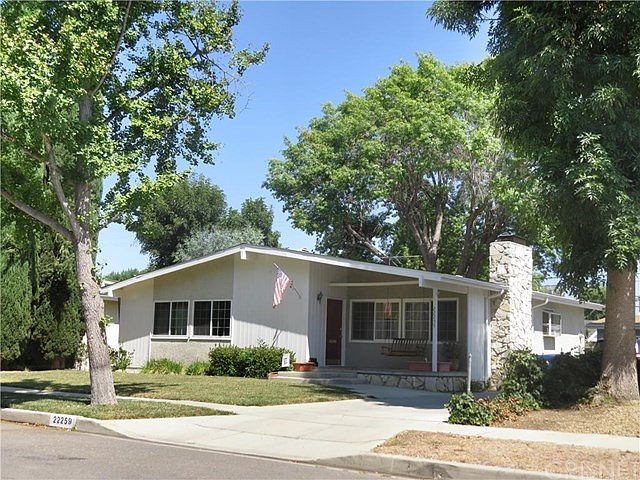 1st image of 22259 Criswell St