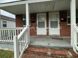 511 Randolph Rd APT E, Newport News, VA 23601