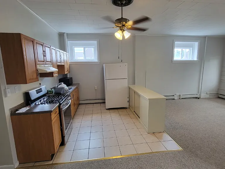 1101 Fullerton Ave — Photo 4