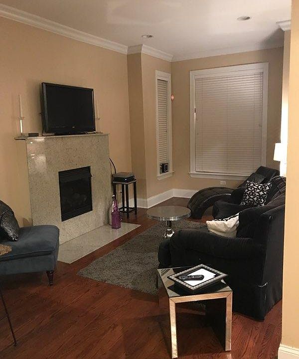 1st floor living room