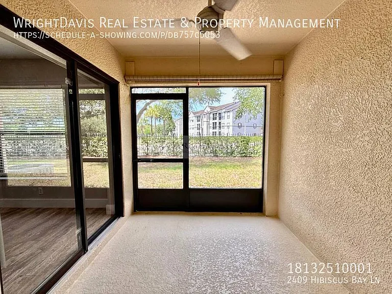 2409 Hibiscus Bay Ln — Photo 31